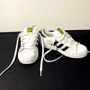 Kids Adidas Superstars. Size 3. White+black stripes. Not new but hardly worn